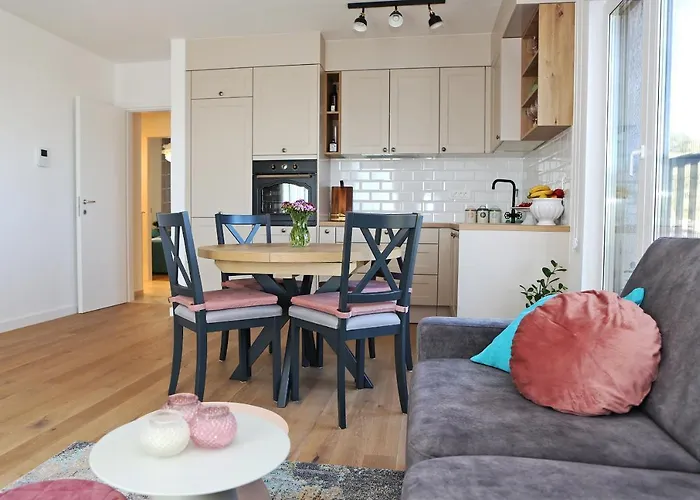 Apartment Gambi With Sea View