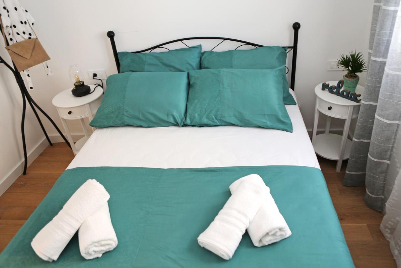 Gambi With Sea View Apartman Zadar